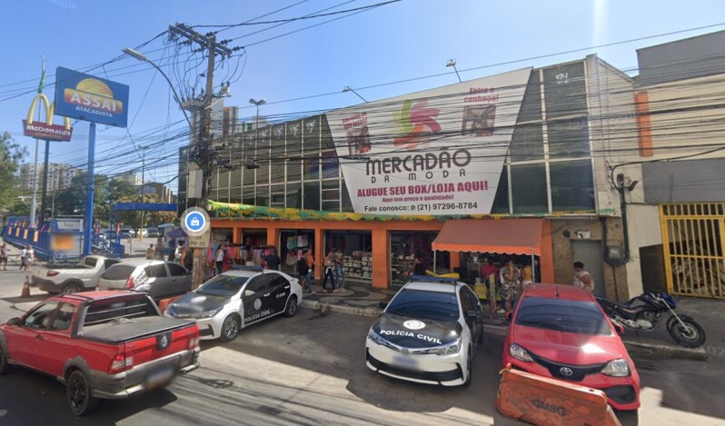 Foto de Comercial em leilão em São Gonçalo - RJ