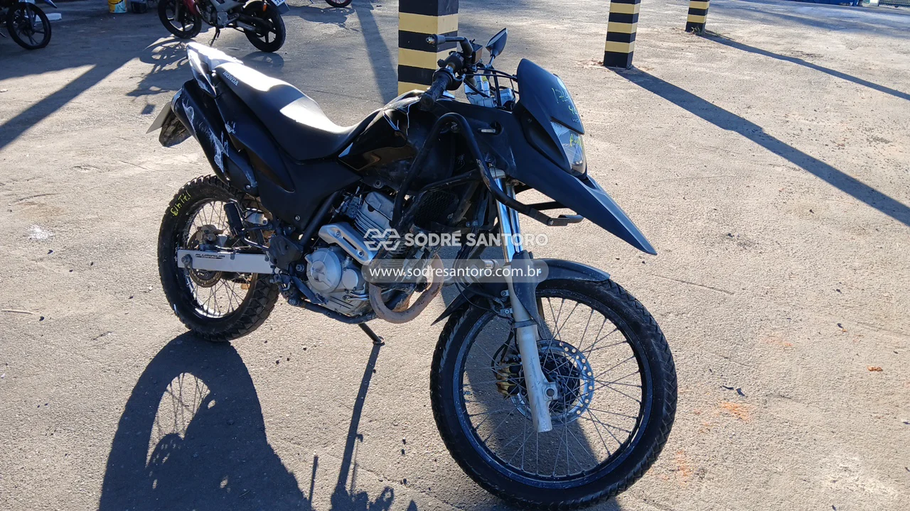 Foto de honda - xre 300