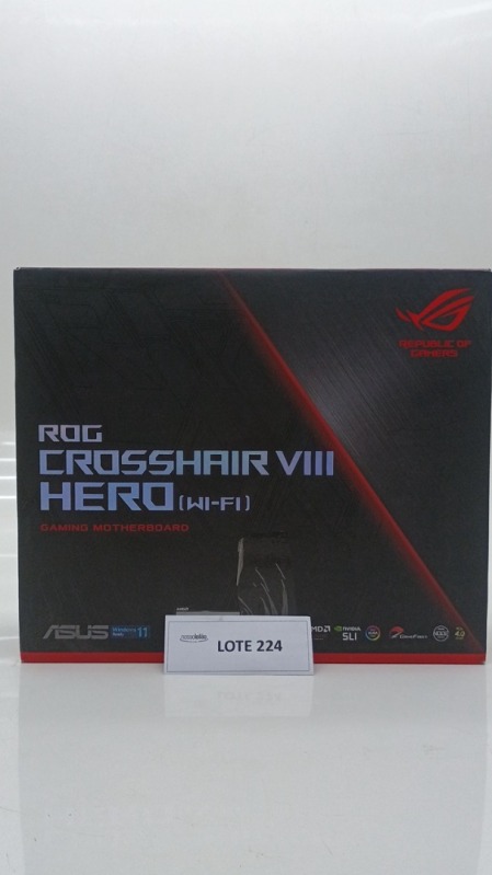 Foto de Placa-Mãe ASUS ROG Crosshair VIII Hero Wi-Fi AMD AM4 ATX DDR4 Preto - ROG CROSSHAIR VIII HERO(WI-FI)