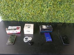 Foto de SMARTWATCHHUAWEIGT46MMSEMPULSEIRA-ZENFONEMAXSHOTLIGA-ASUSZENFONENÃOLIGA-POSITIVOTWIST4FITNÃOLIGA. NO ESTADO QUE SE ENCONTRAM.