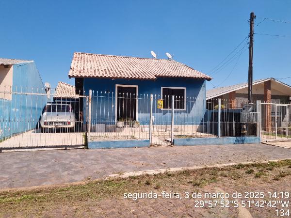 Foto de Casa em leilão no bairro Quininho em São Jerônimo - RS