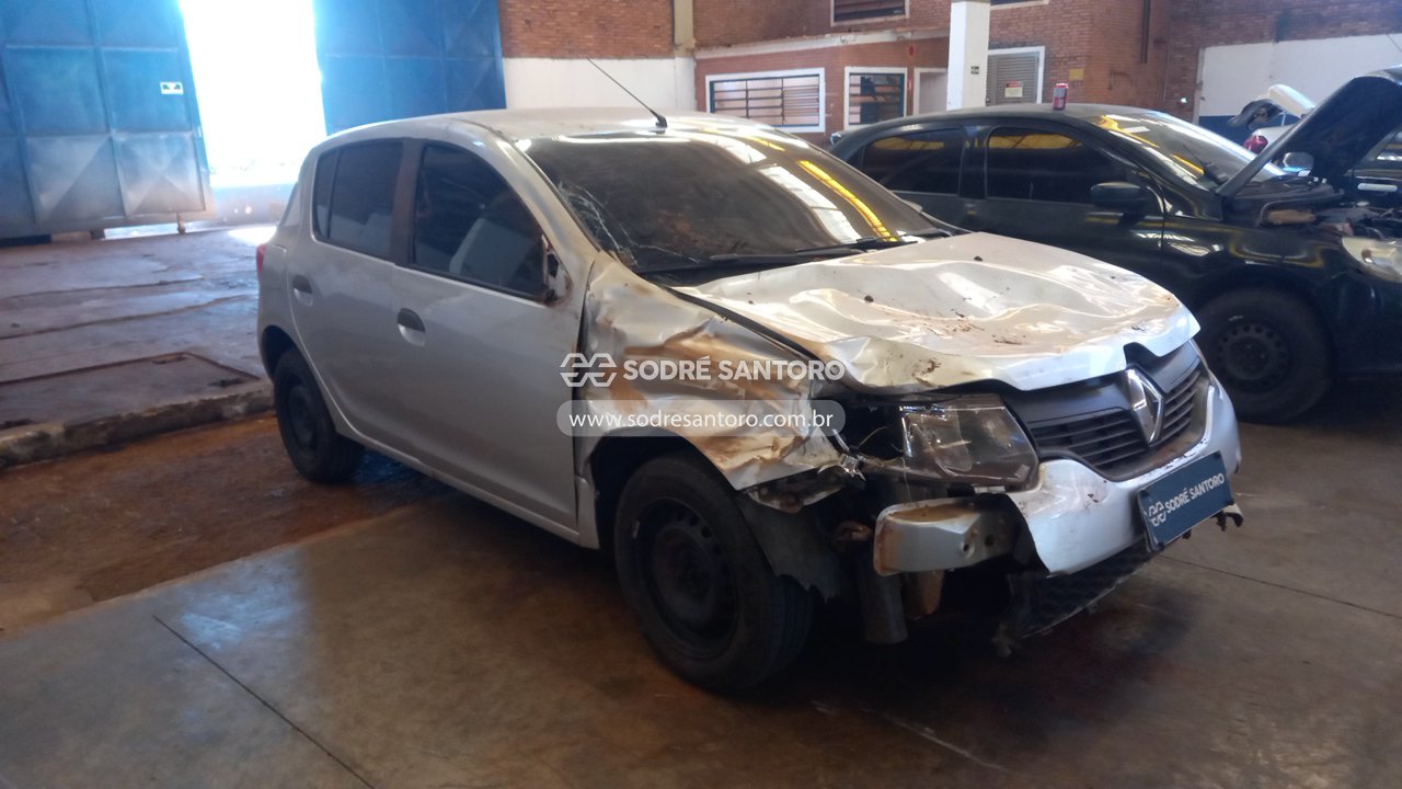 Foto de renault - sandero auth 10