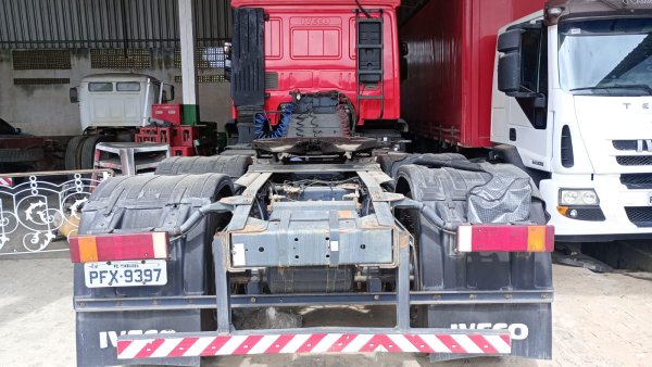 Foto de CAMINHÃO IVECO/STRALIS 600S40T 6X2, ANO/MOD 2012/2013, COR VERMELHA, COMBUS DIESEL, PLACA PFX9397