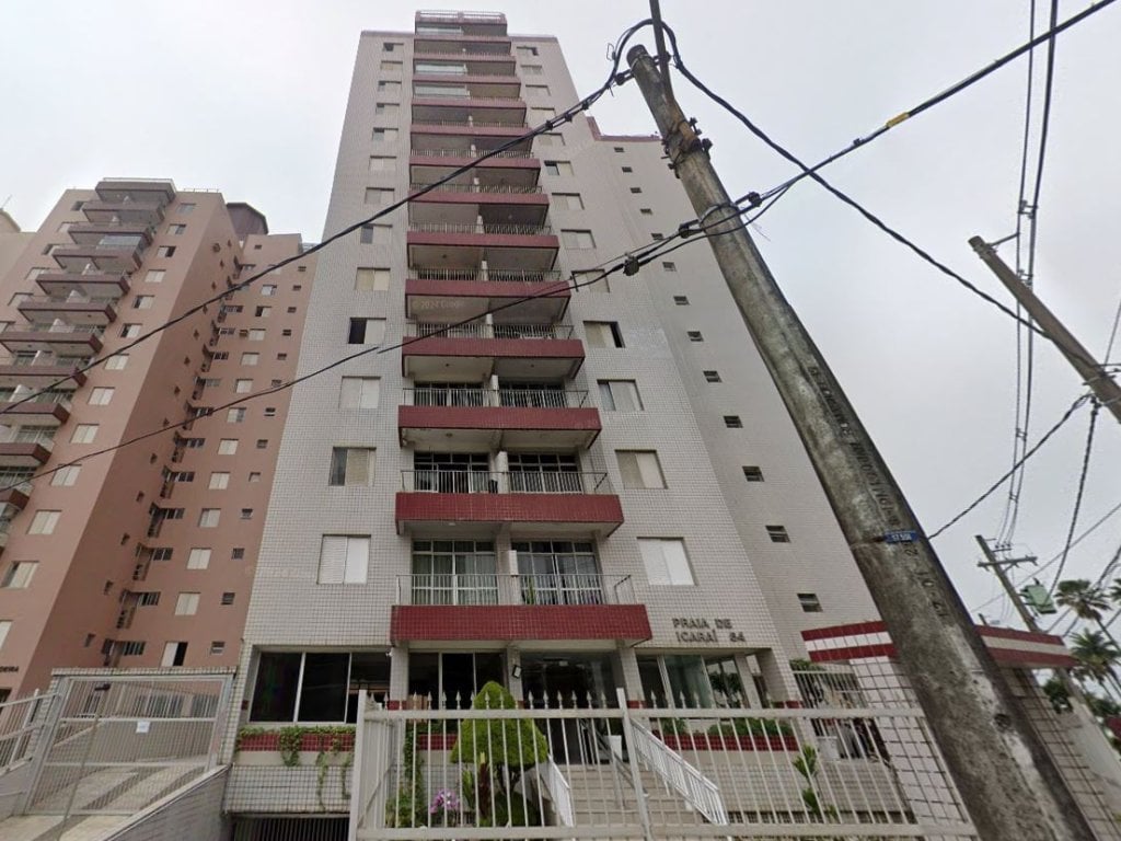 Foto de Apartamento em leilão no Edifício Praia de Icaraí-bloco Ii em Praia Grande - SP