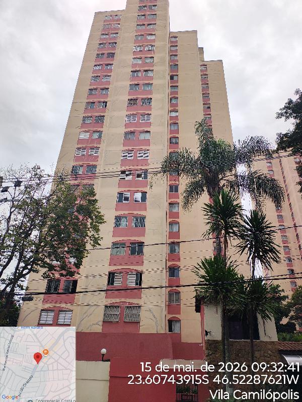 Foto de Apartamento em leilão no Edifício Anna Flávia em São Paulo - SP