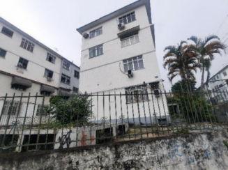 Foto de Cookies são pequenos arquivos ou informações que podem ser armazenados no dispositivo do usuário quando este visita ou navega no site da Bomvalor Judicial