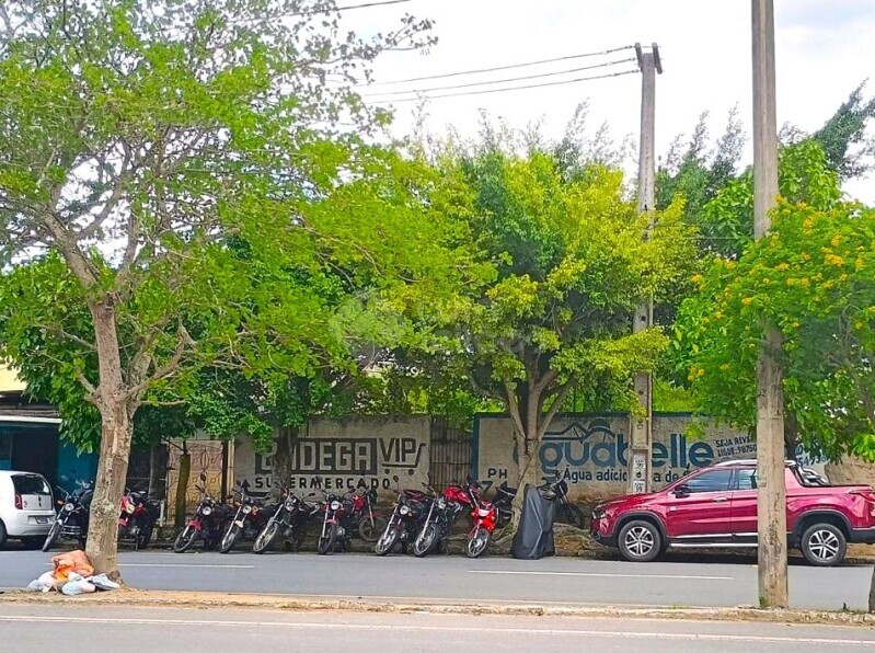 Foto de Terreno 468m² em Campina Grande, PB