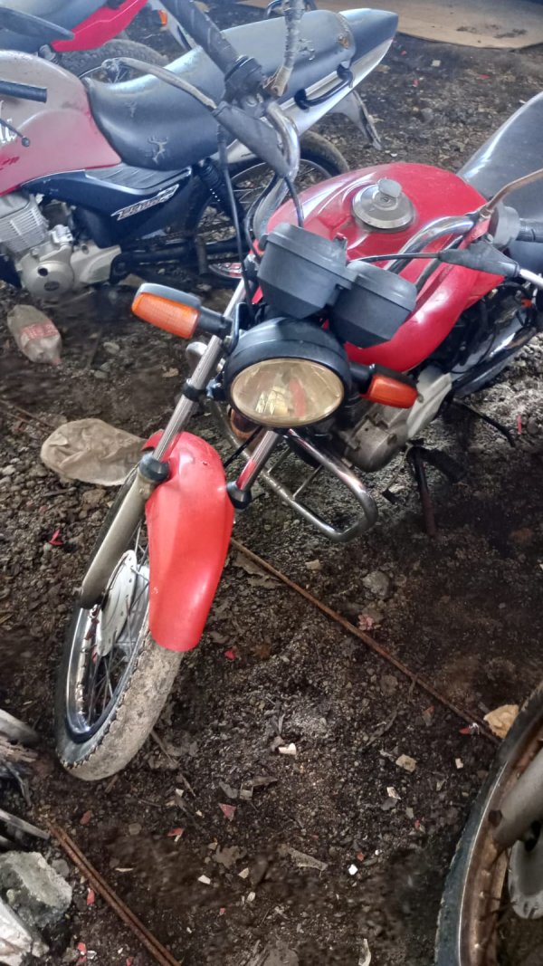 Foto de HONDA/CG 125 FAN KS, ANO/MOD 2010/2010, COR VERMELHA, COMBUS ALCO/GASOL, PLACA NQI6078