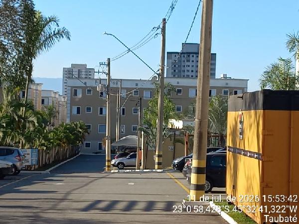 Foto de Apartamento em leilão no bairro Vila São José em Taubaté - SP