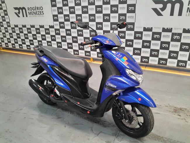 Foto de MOTO YAMAHA FLUO 125 2023/2024 GASOLINA