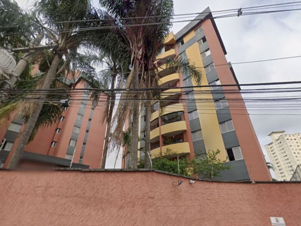 Foto de Apartamento em leilão no Condomínio Moradas de Santana em São Paulo - SP