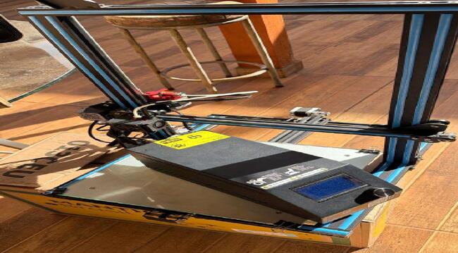 Foto de 01 impressora 3D Creality CR 10