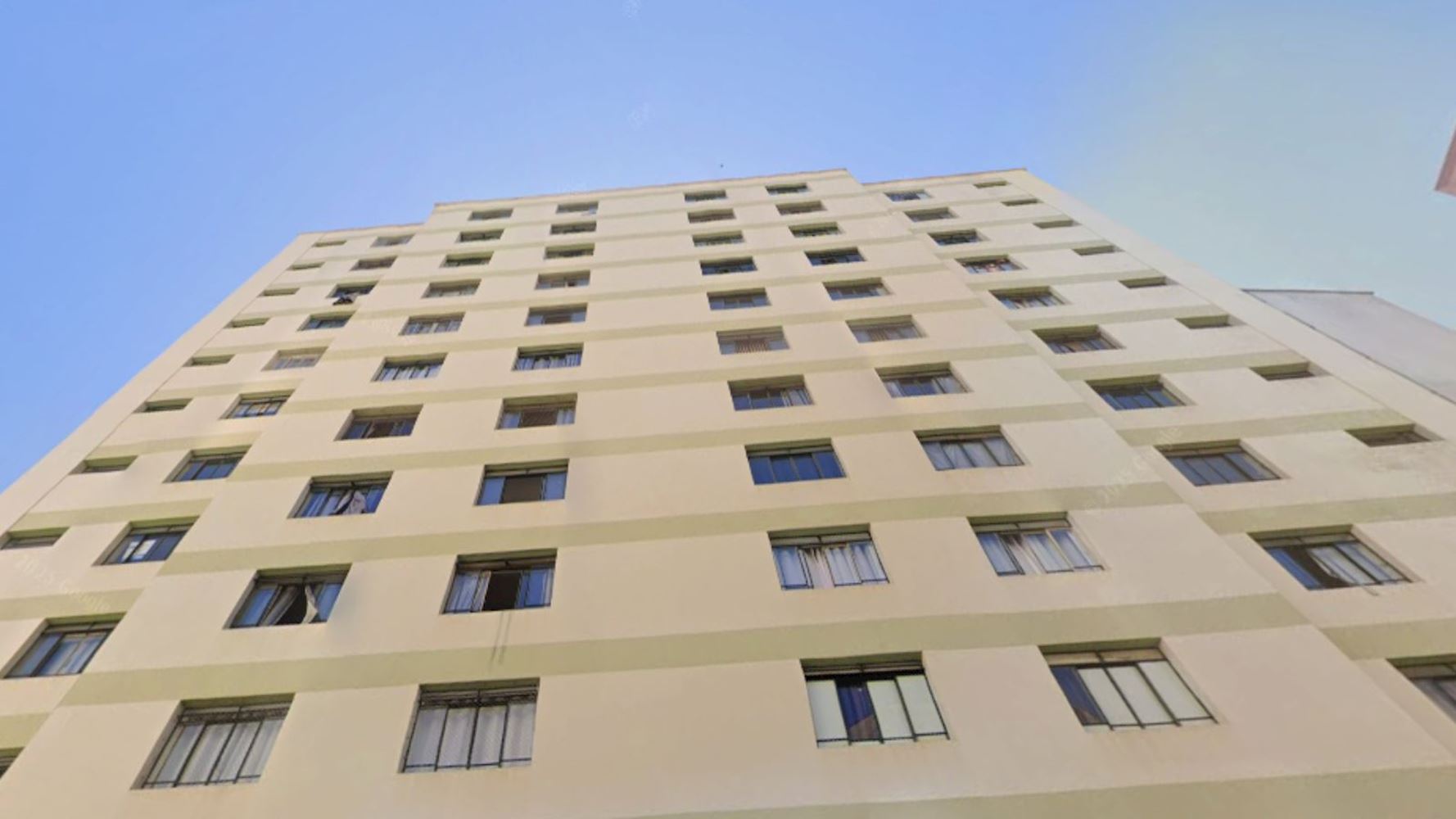 Foto de Apartamento em leilão no Edifício Jaguari em Campinas - SP