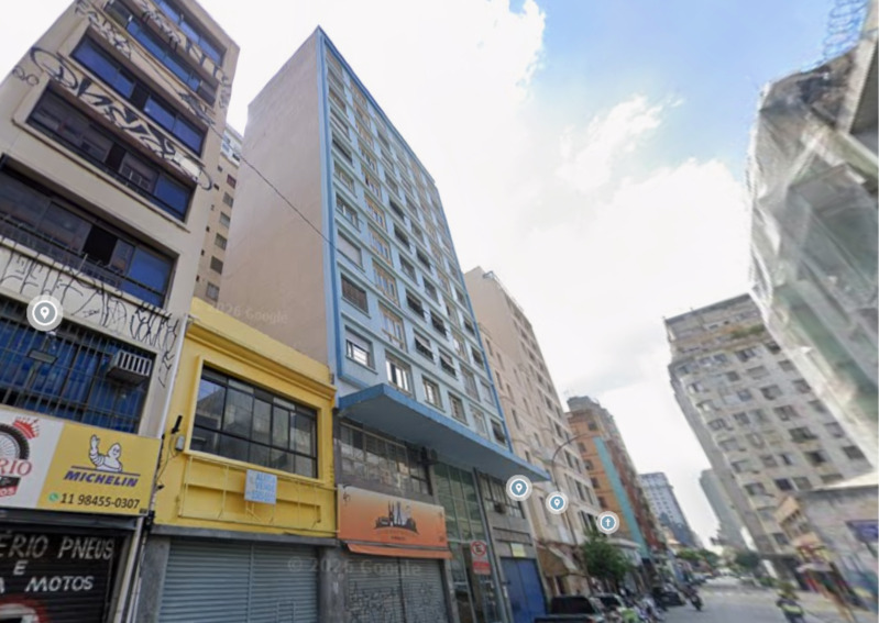 Foto de Apartamento em leilão no Edifício Arthur Antunes Maciel em São Paulo - SP
