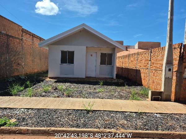 Foto de Casa em leilão no Residencial Alfredo Benedetti em Morro Agudo - SP