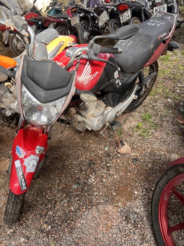 Foto de HONDA/CG 125 FAN KS, ANO/MOD 2010/2010, COR VERMELHO, COMBUSTIVEL GASOLINA, PLACA NMI3381 - AL, RENAVAM 282472932, ID CHASSI 9C2JC4110AR7081