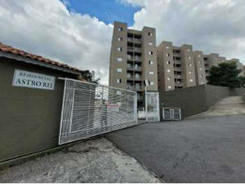 Foto de Terreno em leilão no bairro Jardim Palmira em Guarulhos - SP