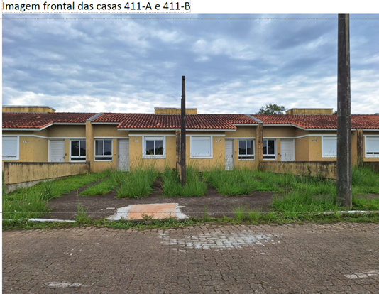 Foto de Casa em leilão no bairro Vila Três Marias em Esteio - RS