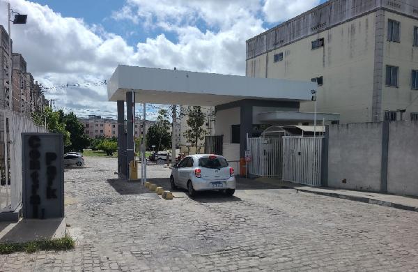 Foto de Apartamento em leilão no bairro Rua Nova em Feira De Santana - BA