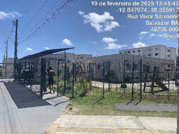 Foto de Apartamento em leilão no bairro Areia Branca em Salvador - BA