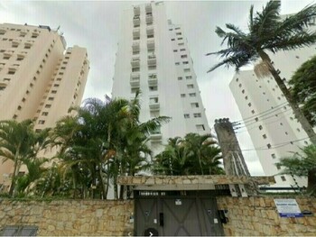 Foto de Apartamento em leilão no Edifício Plaza Morumbi em São Paulo - SP
