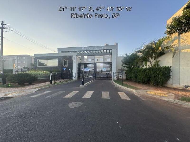 Foto de Apartamento em leilão no Reserva Real em Ribeirão Preto - SP