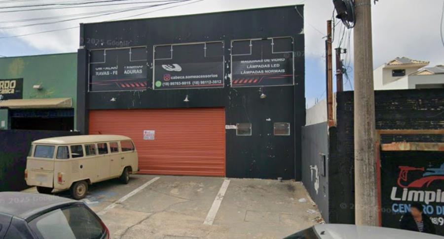 Foto de Comercial em leilão no Conjunto Habitacional Ana Jacinta em Presidente Prudente - SP