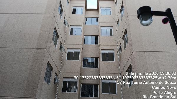 Foto de Apartamento em leilão no bairro Campo Novo em Porto Alegre - RS