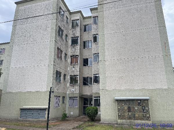Foto de Apartamento em leilão no Mario Quintana em Porto Alegre - RS