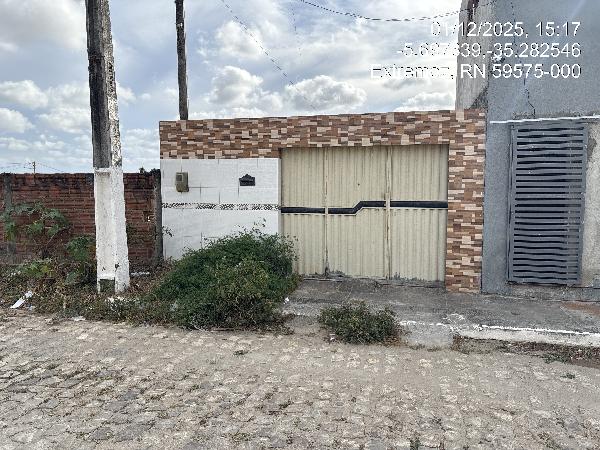 Foto de Casa em leilão no bairro Loteamento Riviera em Extremoz - RN