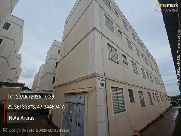 Foto de Apartamento em leilão no bairro Jardim José Ometto Ii em Araras - SP