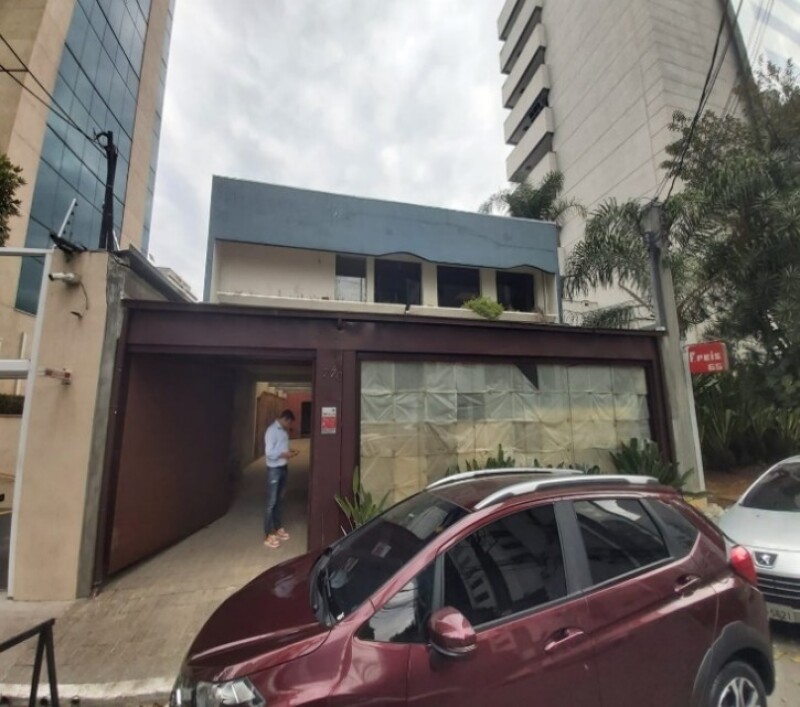 Foto de Terreno em leilão no bairro Jardim Edith em São Paulo - SP