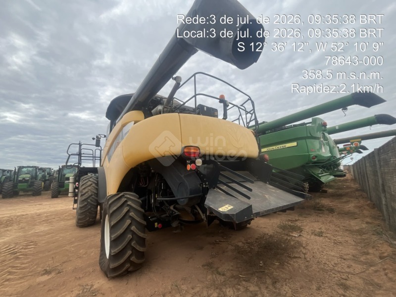 Foto de COLHEITADEIRA CR 9060/PREMIUM NEW HOLLAND - Vxxxxx3 - 2013
