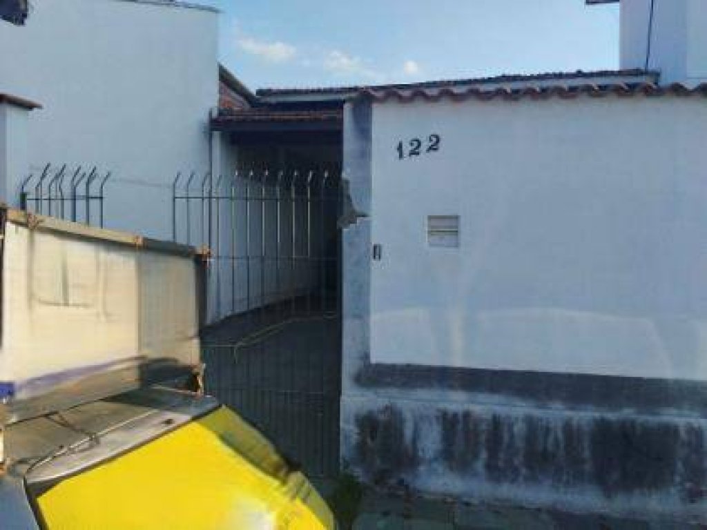Foto de Casa em leilão no bairro Triangulo em Pindamonhangaba - SP