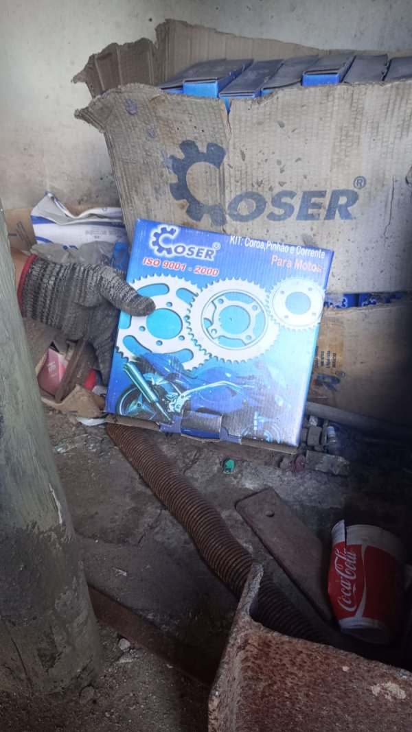 Foto de KITS NOVOS DE COROA, PINHÃO E CORRENTE, MARCA COSER, PARA MOTOS TITAN