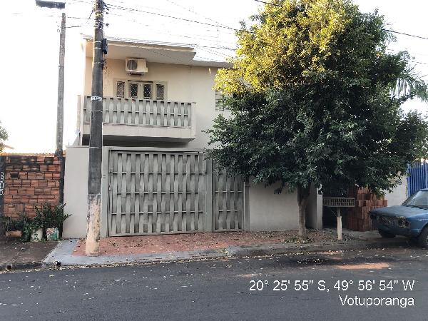 Foto de Casa em leilão no Parque Residencial do Lago em Votuporanga - SP