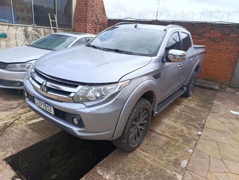 Foto de MITSUBISHI/L200 TRITON SPORT HPE S