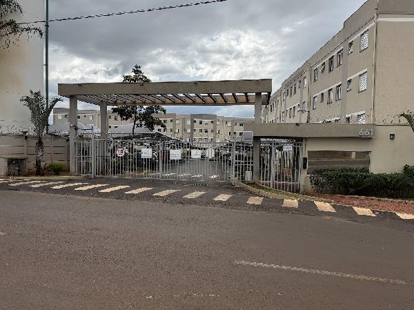 Foto de Apartamento em leilão no bairro Jardim das Rosas Iii em Serrana - SP