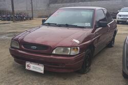 Foto de IMP/FORD ESCORT 1.8I GL-1996/1996/GASOLINA - CEY4993/RJ / APL - BARRA DO PIRAI - VEÍCULO CONSERVADO