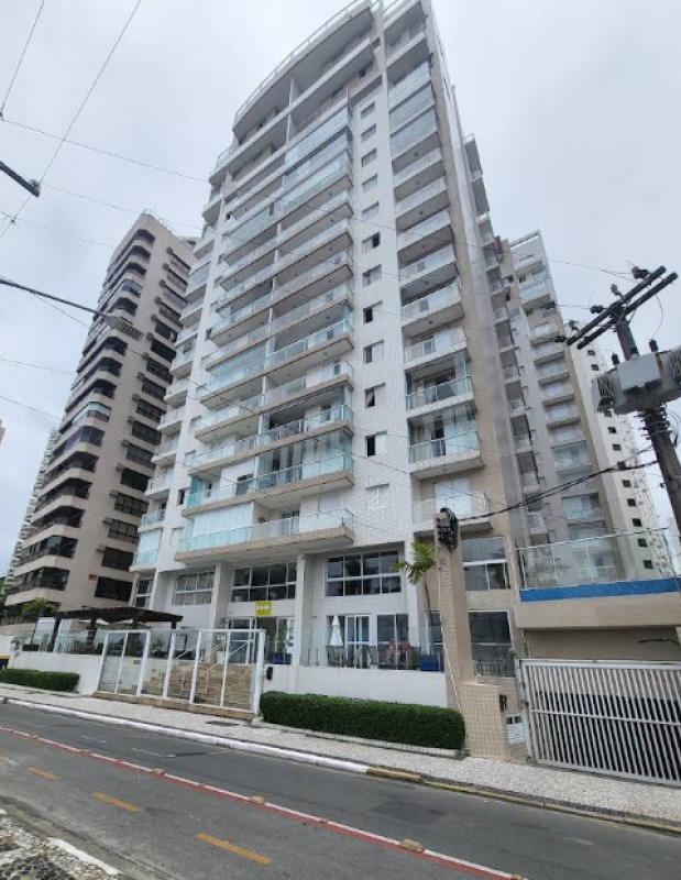 Foto de Apartamento em leilão no Condomínio Solaris em Guarujá - SP