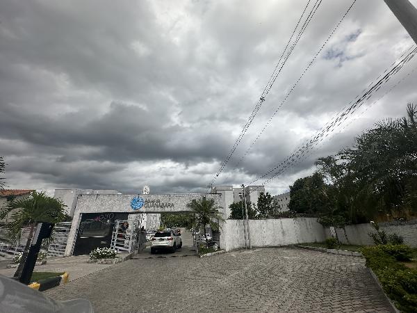 Foto de Apartamento em leilão em São Gonçalo - RJ