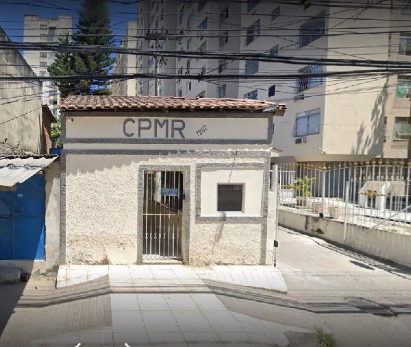 Foto de Apartamento em leilão em São Gonçalo - RJ