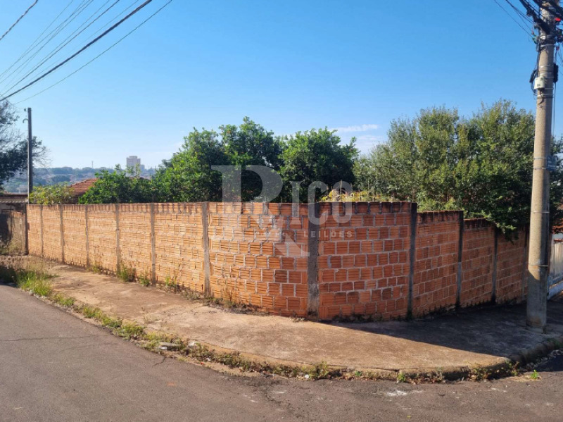 Foto de Terreno em leilão no bairro Centro em Araraquara - SP