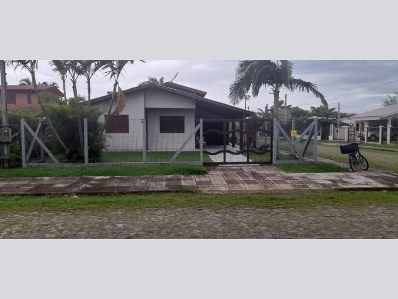 Foto de Casa em leilão no bairro Praia da Conceição em Capão Da Canoa - RS