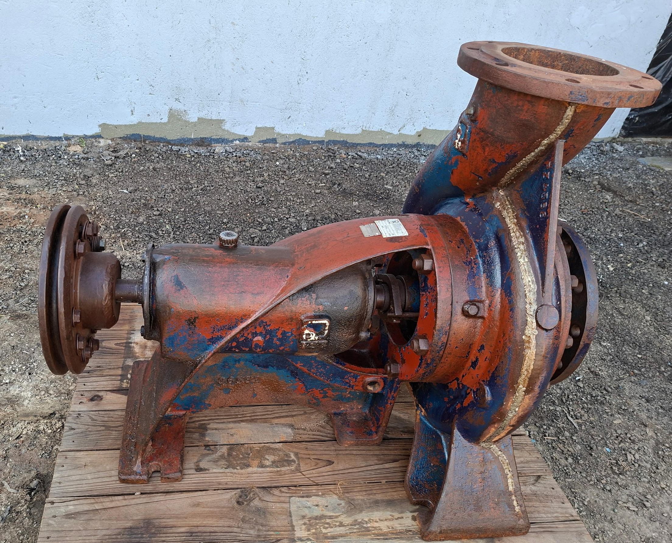 Foto de SUCATA DE BOMBA KSB 200-40 (Ref.: 1926)