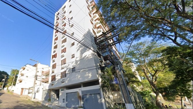 Foto de Apartamento em leilão no bairro Centro em Santa Maria - RS