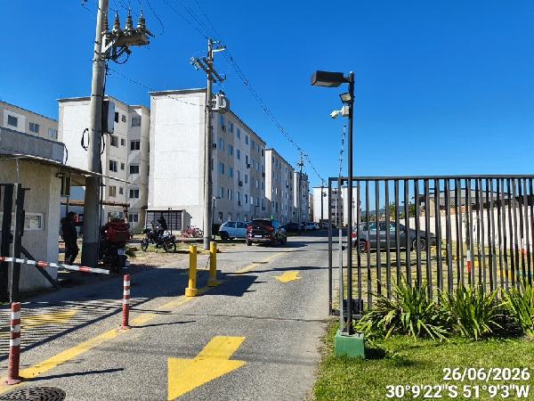Foto de Apartamento em leilão no bairro Restinga em Porto Alegre - RS