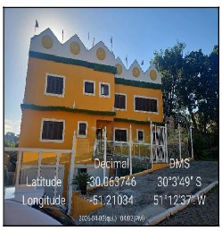 Foto de Casa em leilão no bairro Medianeira em Porto Alegre - RS