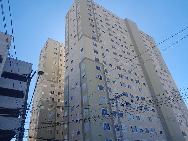 Foto de Apartamento em leilão no bairro Vila Palmares em Santo André - SP