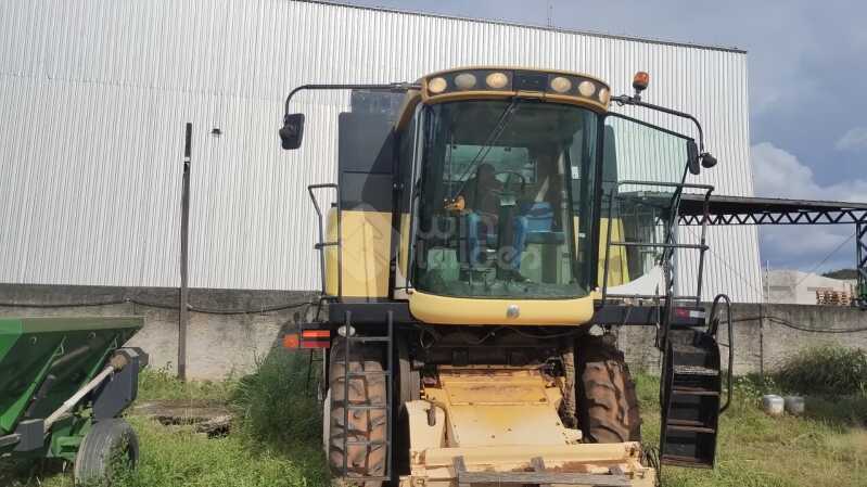 Foto de COLHEITADEIRA NEW HOLLAND 5080 - Vxxxxx2 - 2012